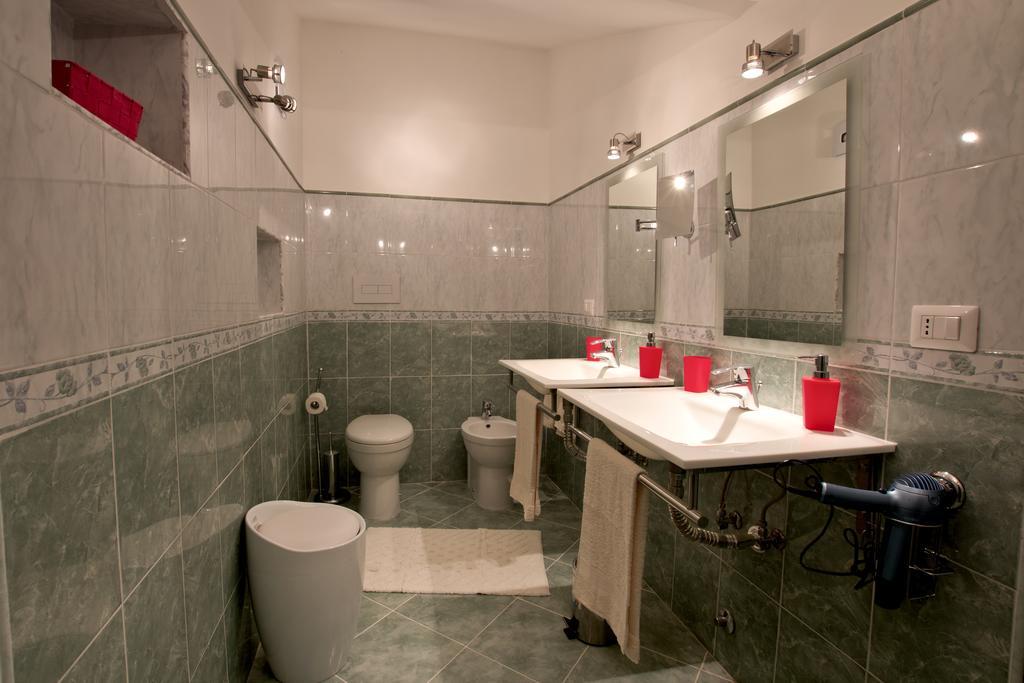 Santacroce Guest House Roma Oda fotoğraf